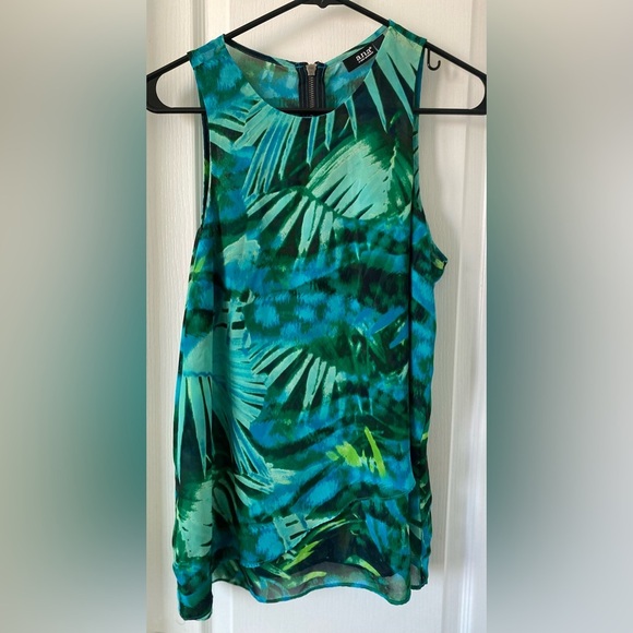 Women’s Ana tropical sleeveless blouse-M - Picture 1 of 5